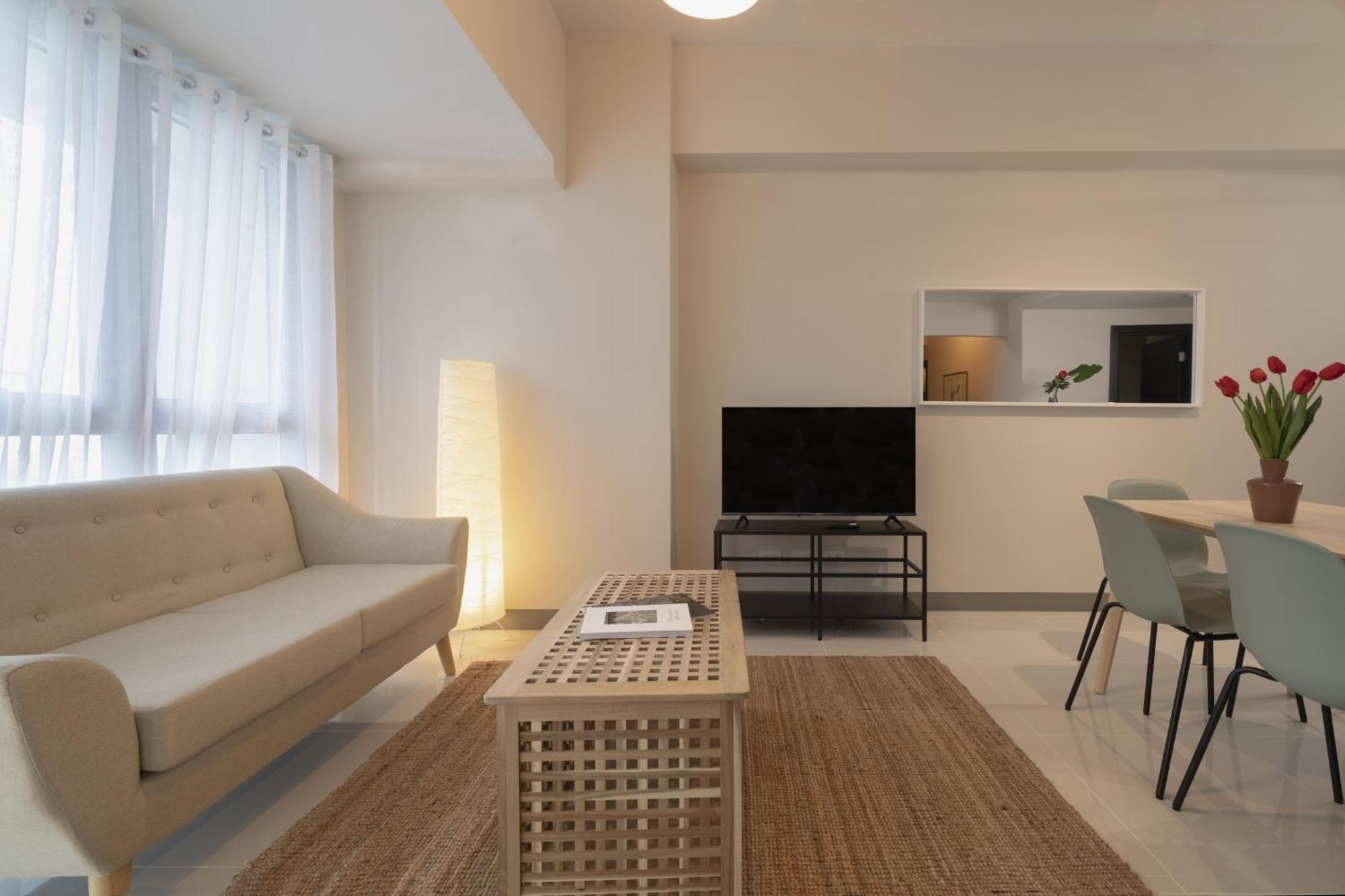 Uptown Parksuites Apartments Tower 2 Bgc By Ph Staycation Manila Ngoại thất bức ảnh