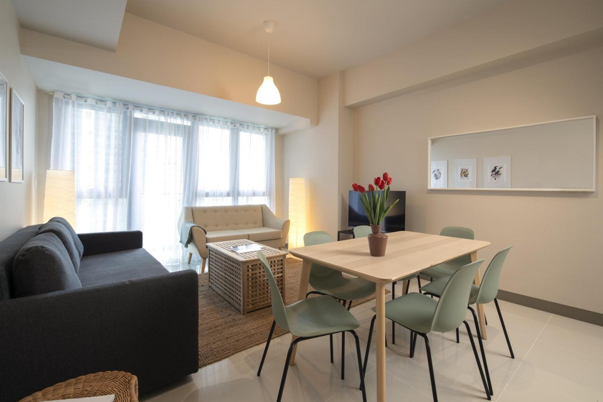 Uptown Parksuites Apartments Tower 2 Bgc By Ph Staycation Manila Ngoại thất bức ảnh
