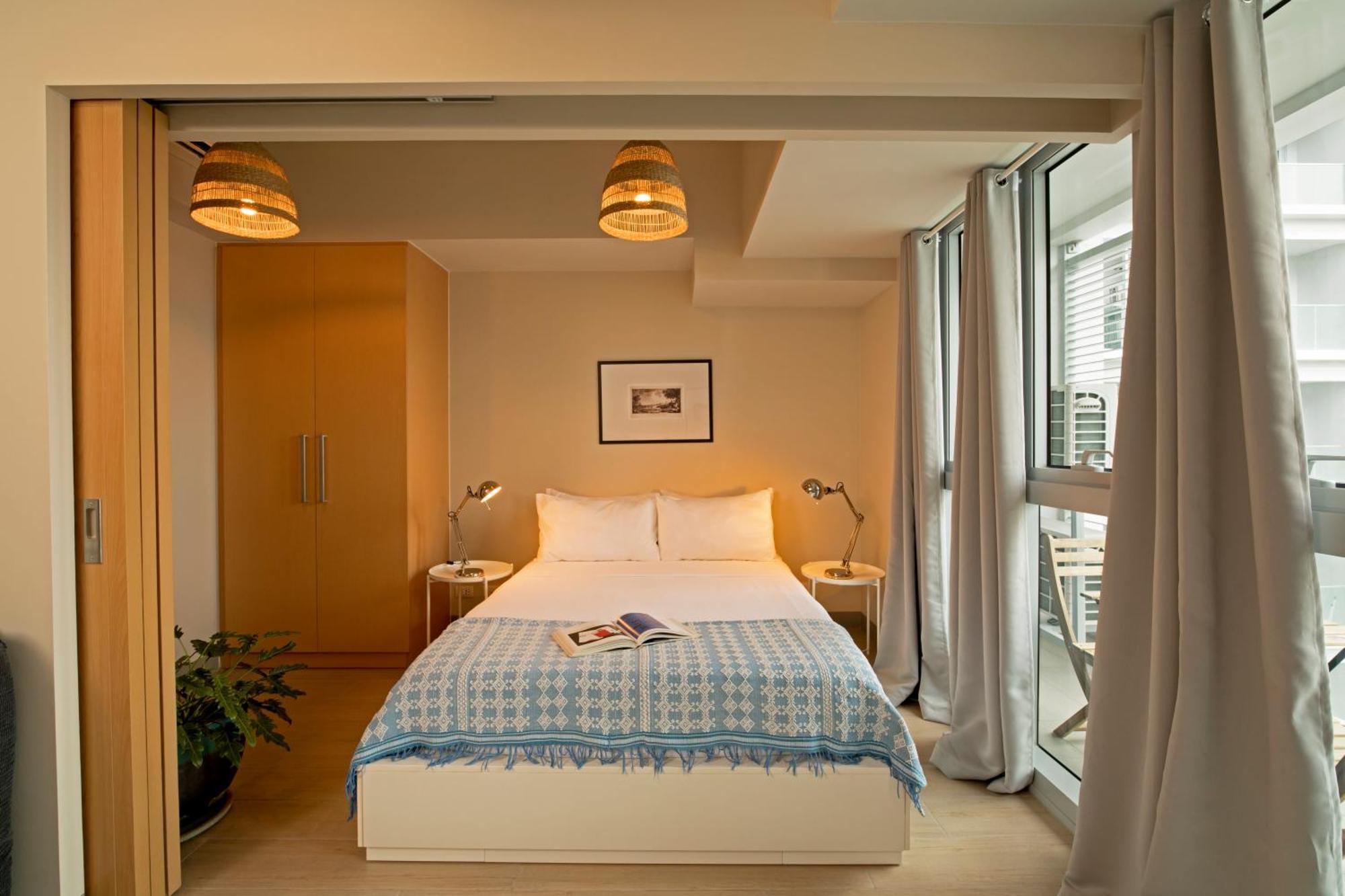 Uptown Parksuites Apartments Tower 2 Bgc By Ph Staycation Manila Ngoại thất bức ảnh