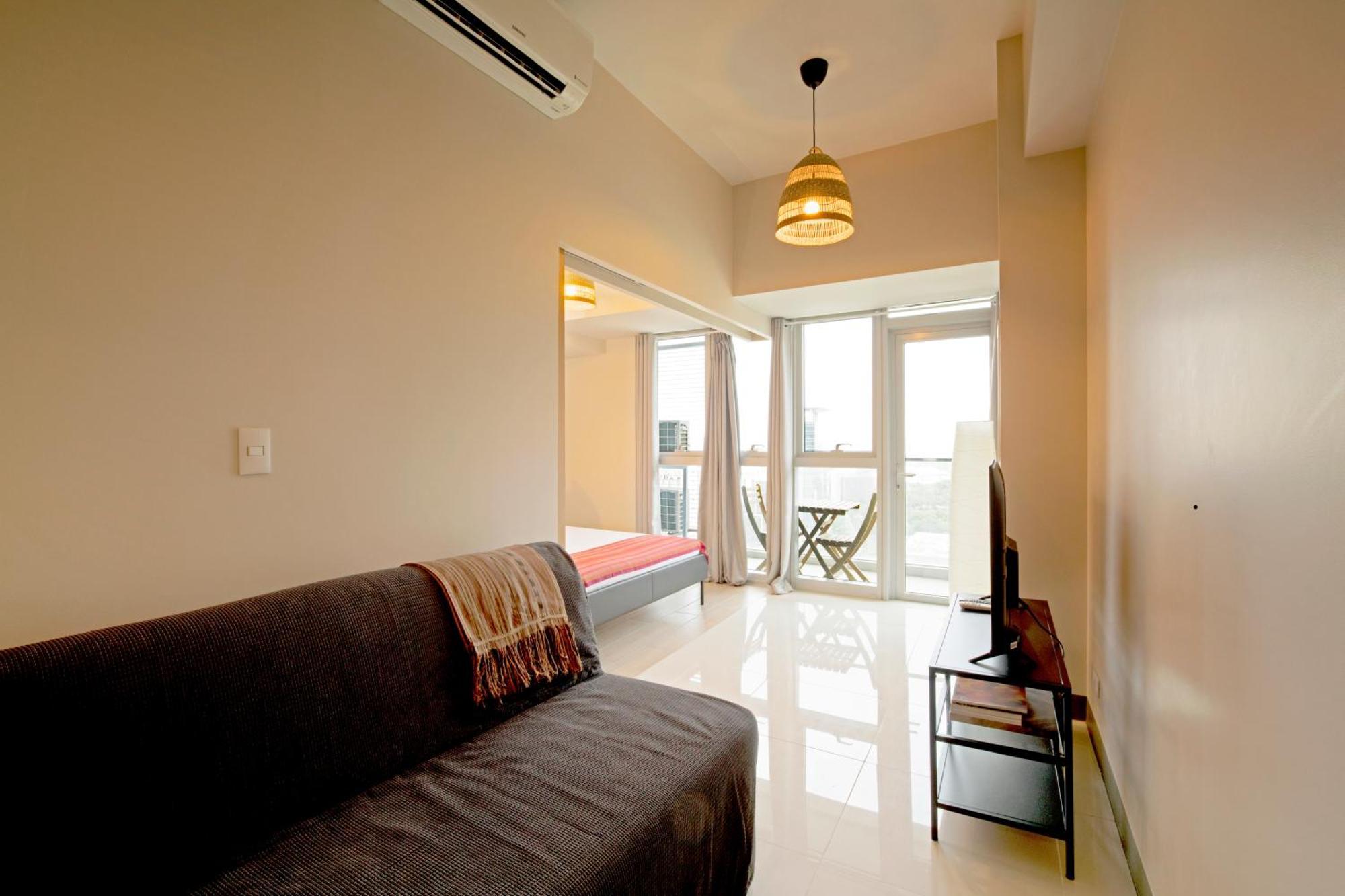Uptown Parksuites Apartments Tower 2 Bgc By Ph Staycation Manila Ngoại thất bức ảnh