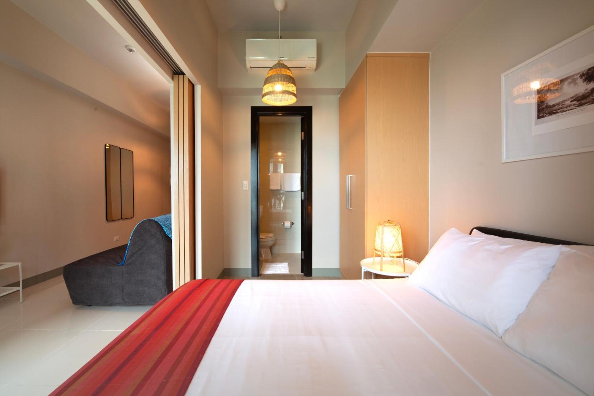 Uptown Parksuites Apartments Tower 2 Bgc By Ph Staycation Manila Ngoại thất bức ảnh