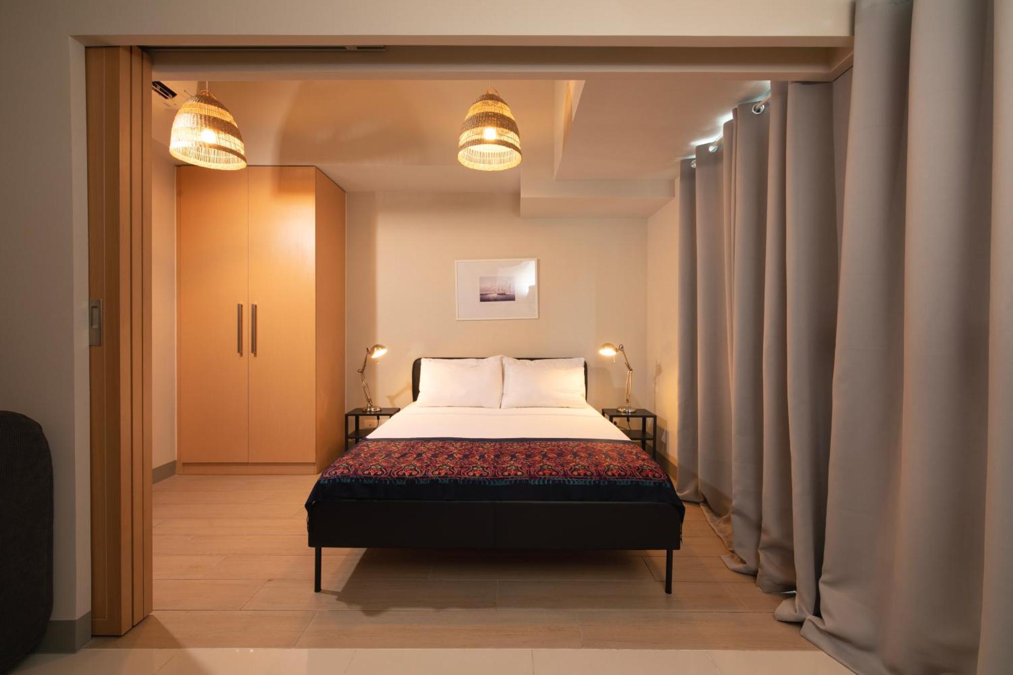 Uptown Parksuites Apartments Tower 2 Bgc By Ph Staycation Manila Ngoại thất bức ảnh