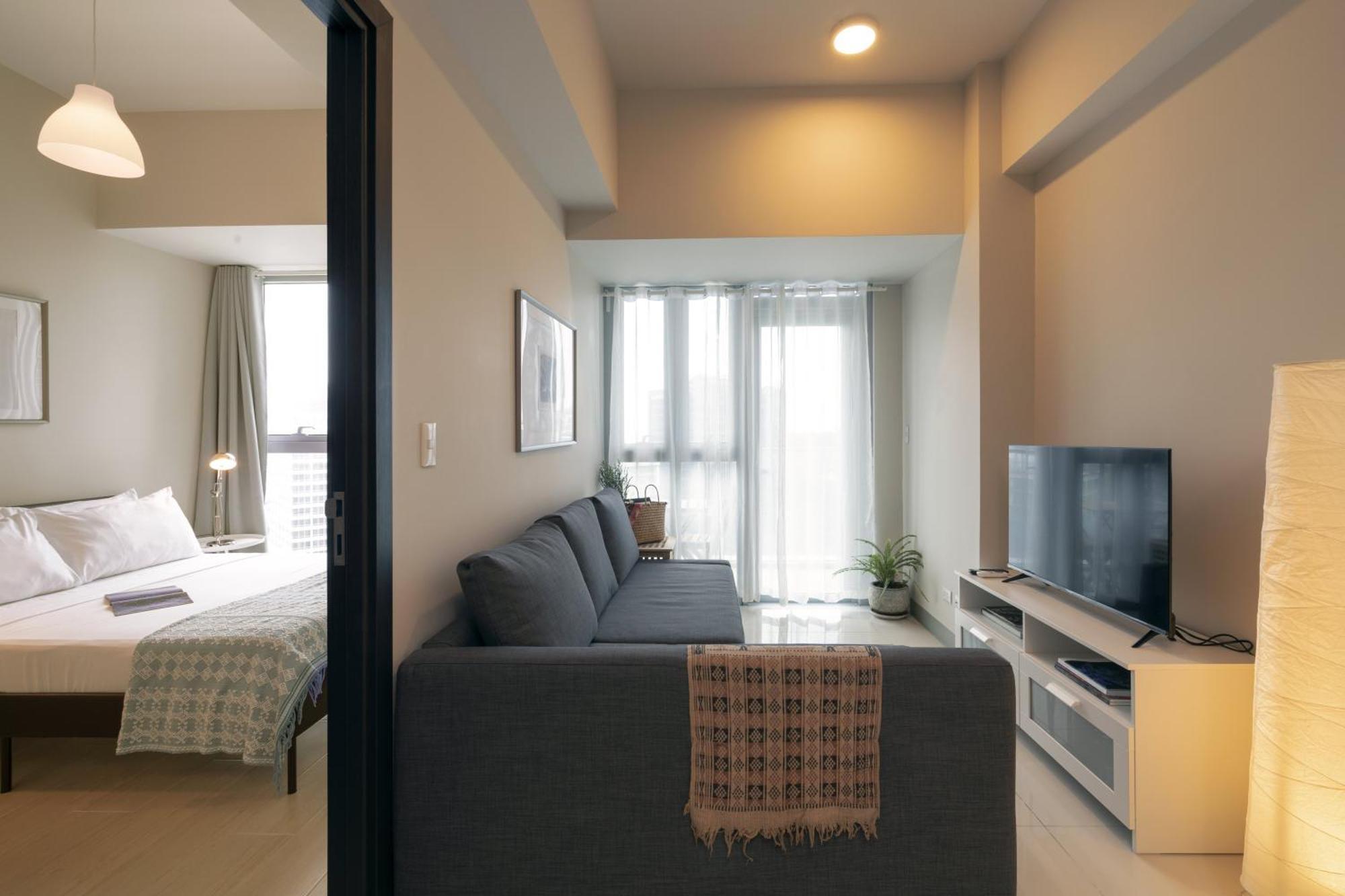 Uptown Parksuites Apartments Tower 2 Bgc By Ph Staycation Manila Ngoại thất bức ảnh